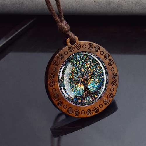 Collana con ciondolo - , in