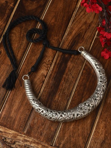 Collana banjara girocollo